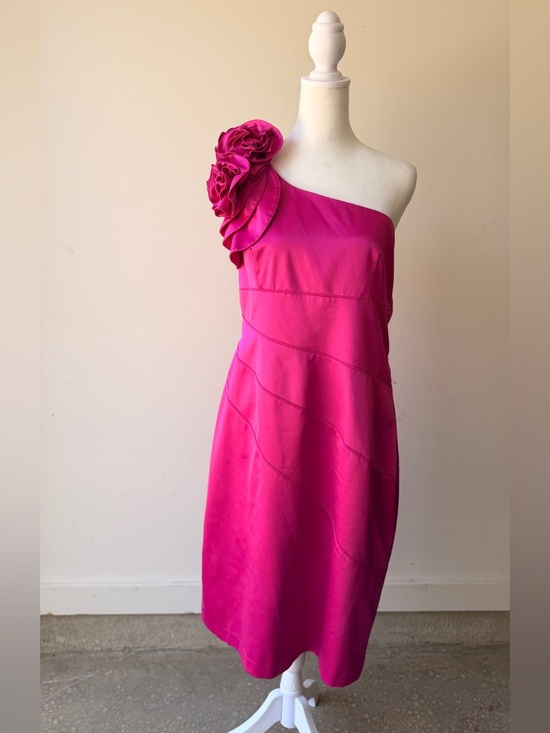 Jessica Simpson Dresses & Skirts - Jessica Simpson One-Shoulder Hot Pink Floral-Shoulder Dress